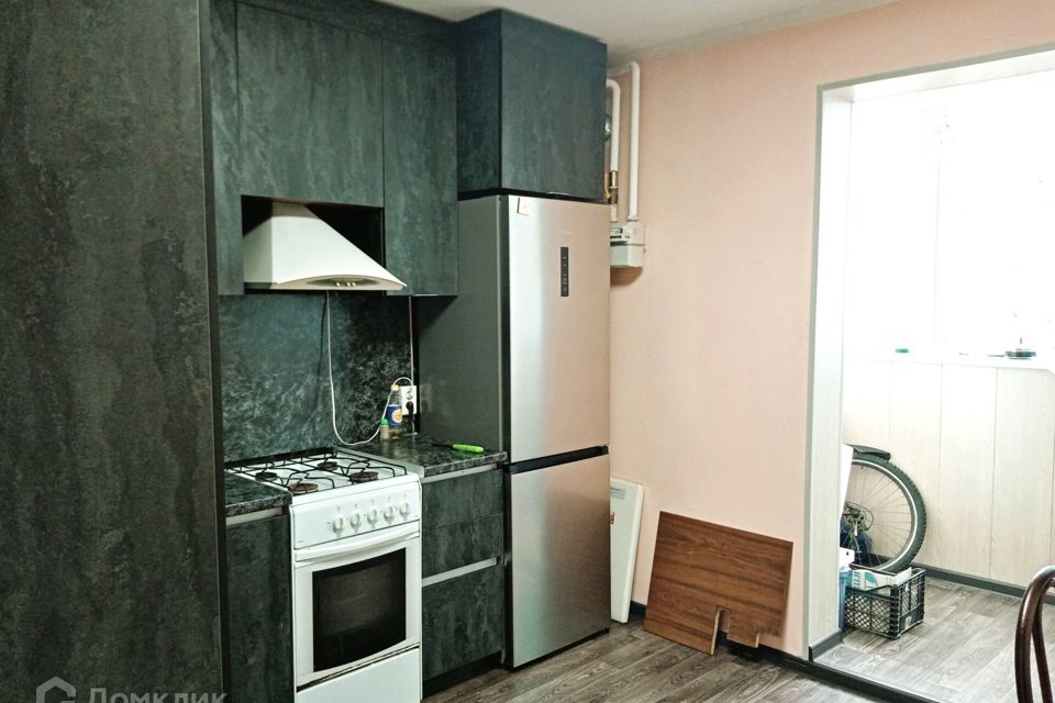 Продаётся 1-комнатная квартира, 37.8 м²
