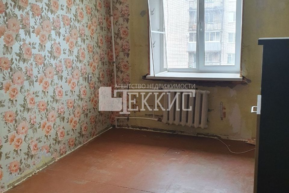 Продаётся комната в 1-комн. квартире, 13 м²