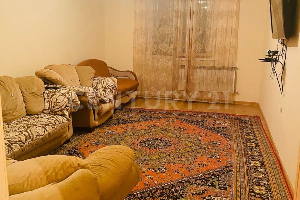 Продаётся 2-комнатная квартира, 70.5 м²