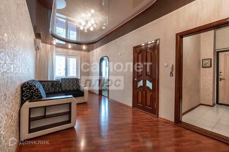 Продаётся 4-комнатная квартира, 94.3 м²