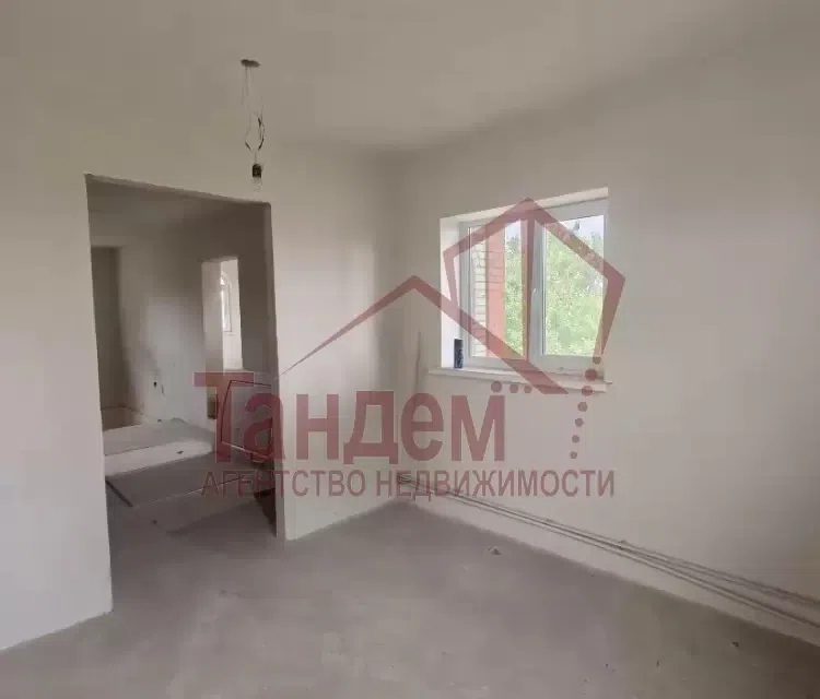 Продаётся 2-этажный дом, 304 м²