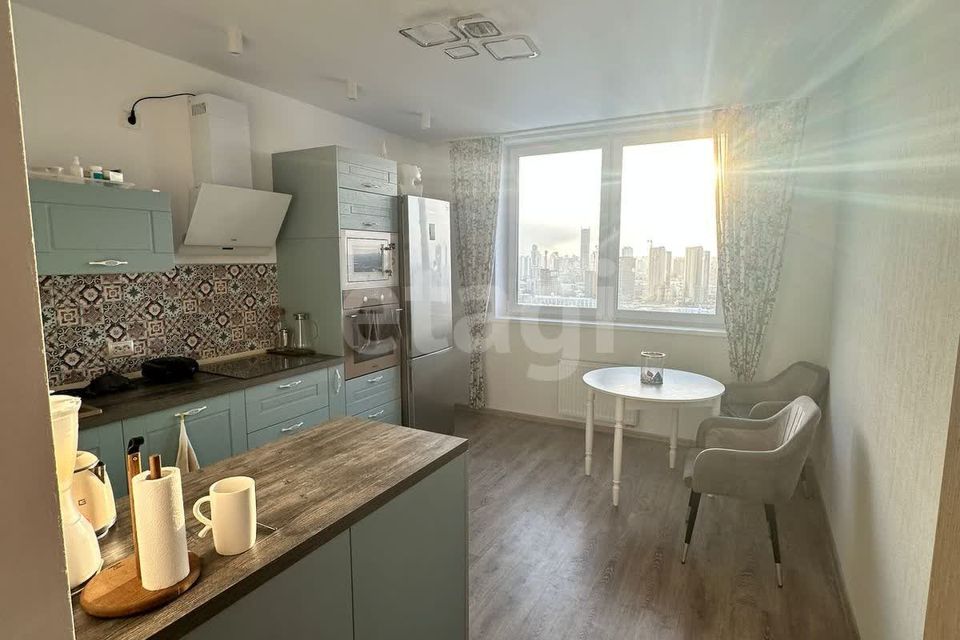 Продаётся 2-комнатная квартира, 58.1 м²