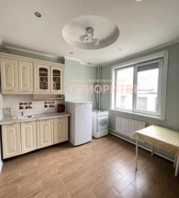Продаётся 1-комнатная квартира, 37.7 м²