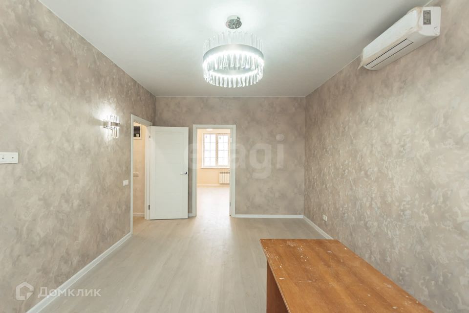 Продаётся 2-комнатная квартира, 47 м²