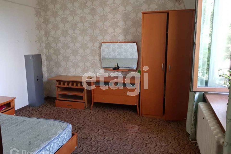 Сдаётся 4-комнатная квартира, 87 м²
