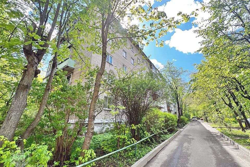 Продаётся 3-комнатная квартира, 51.3 м²