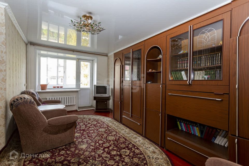 Продаётся 2-комнатная квартира, 43.8 м²