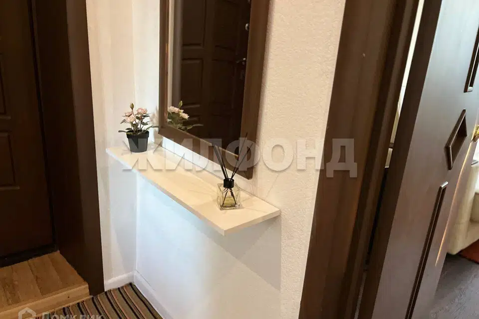 Продаётся 3-комнатная квартира, 51.3 м²