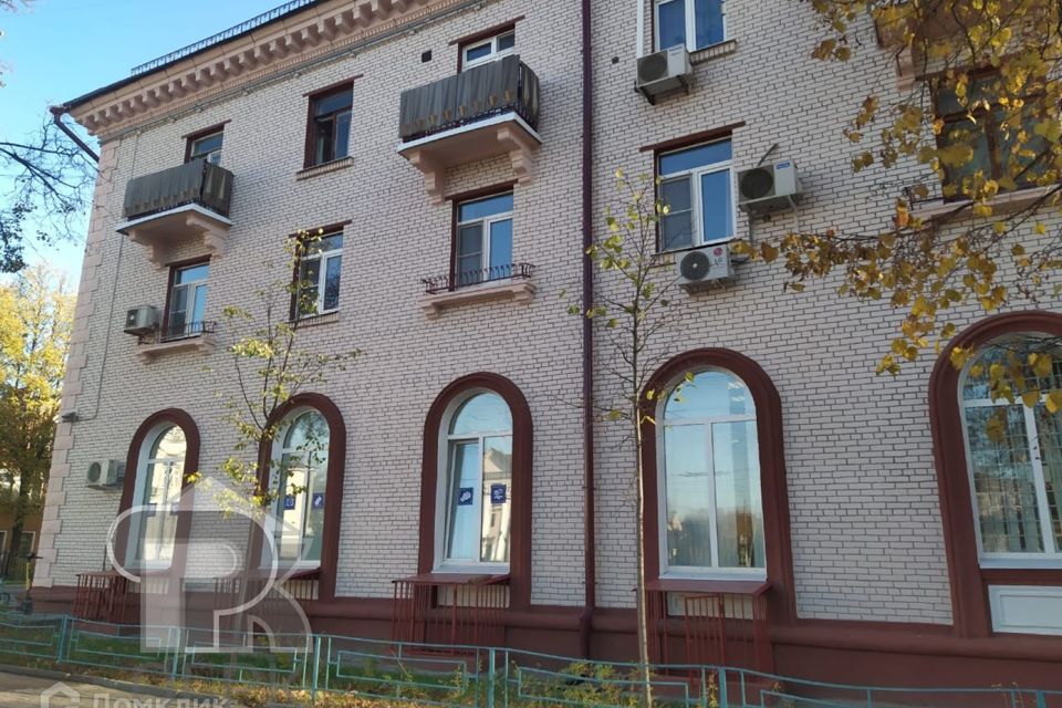 Продаётся 2-комнатная квартира, 55.5 м²