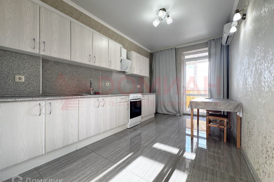 Сдаётся 1-комнатная квартира, 41 м²
