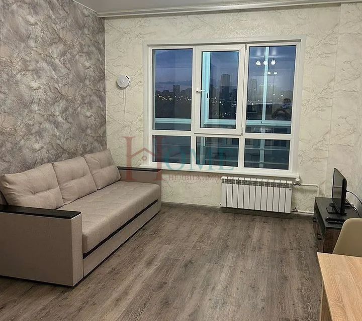 Сдаётся 2-комнатная квартира, 42 м²