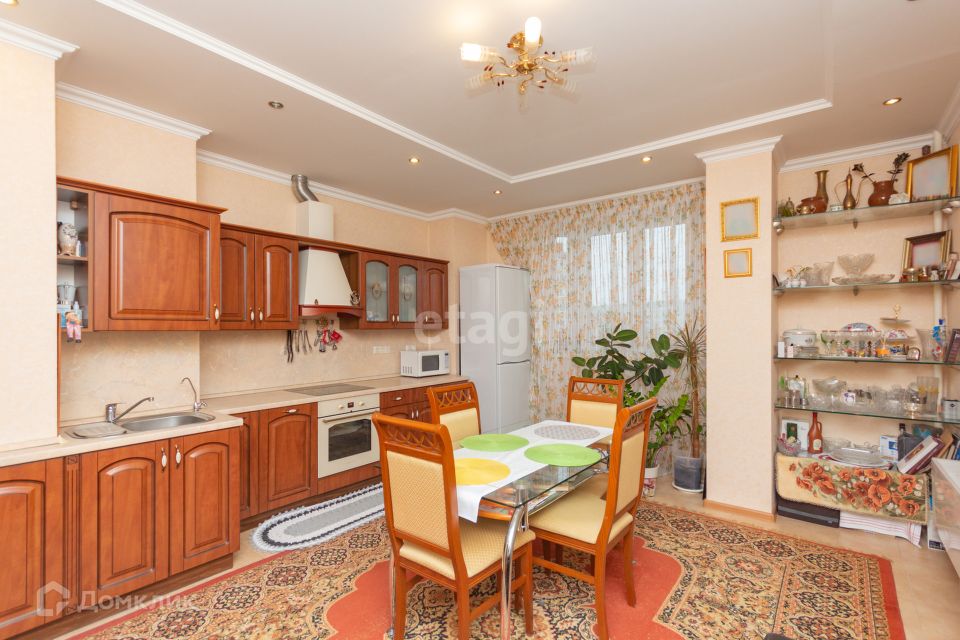 Продаётся 2-комнатная квартира, 86.2 м²