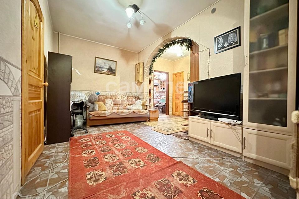 Продаётся 3-комнатная квартира, 106.5 м²