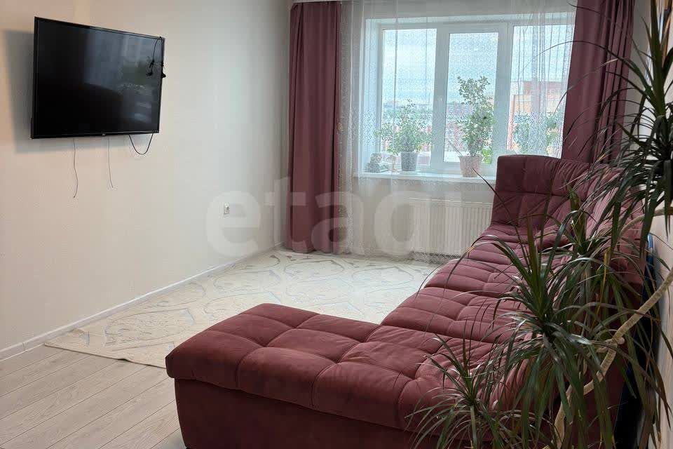 Продаётся 3-комнатная квартира, 76.38 м²
