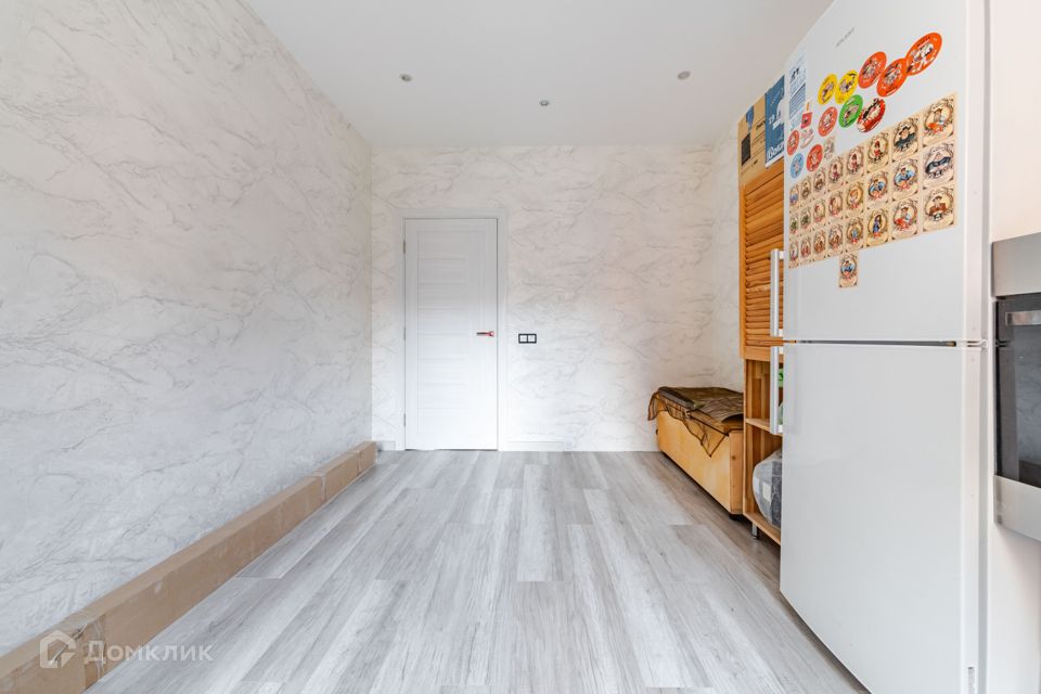 Продаётся 2-комнатная квартира, 55.7 м²