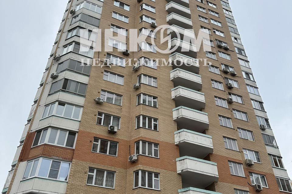 Продаётся 2-комнатная квартира, 90.7 м²