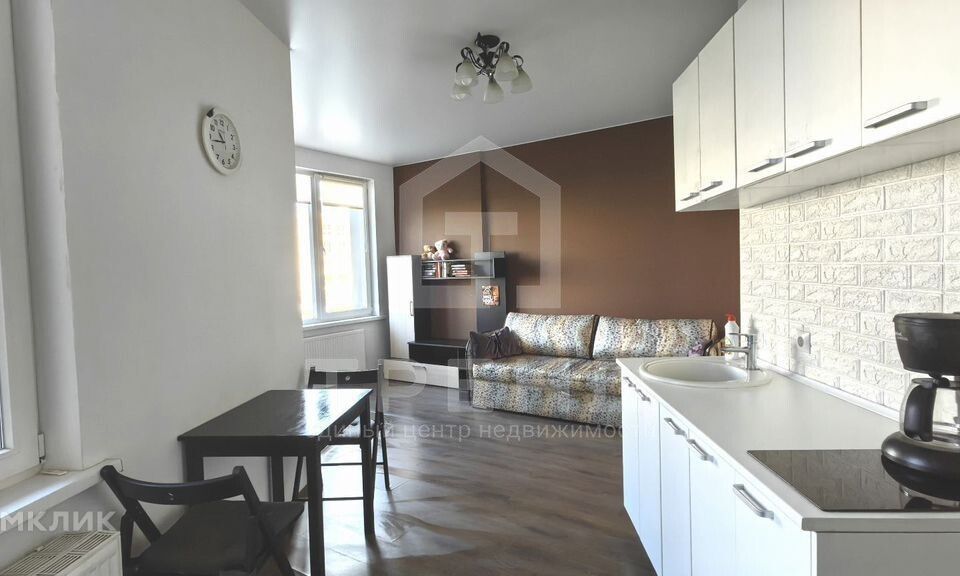 Продаётся 1-комнатная квартира, 49.2 м²
