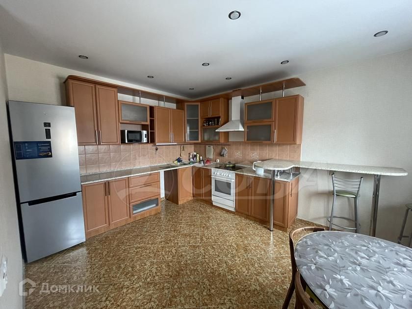 Сдаётся 3-комнатная квартира, 100 м²