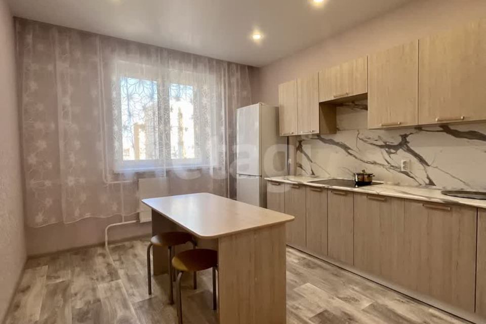 Сдаётся 1-комнатная квартира, 40 м²