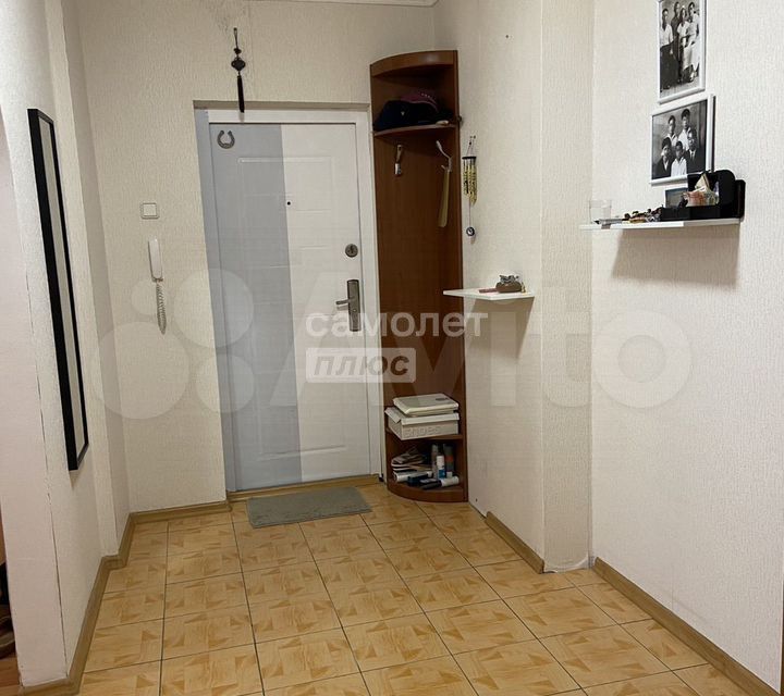 Продаётся 3-комнатная квартира, 68.6 м²