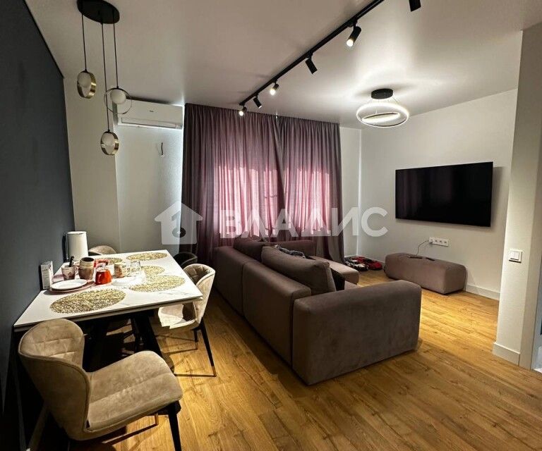 Продаётся 3-комнатная квартира, 66.4 м²