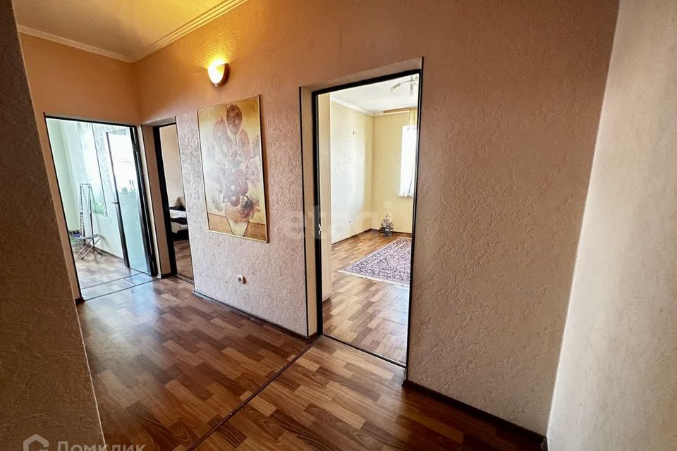 Продаётся 2-комнатная квартира, 57 м²