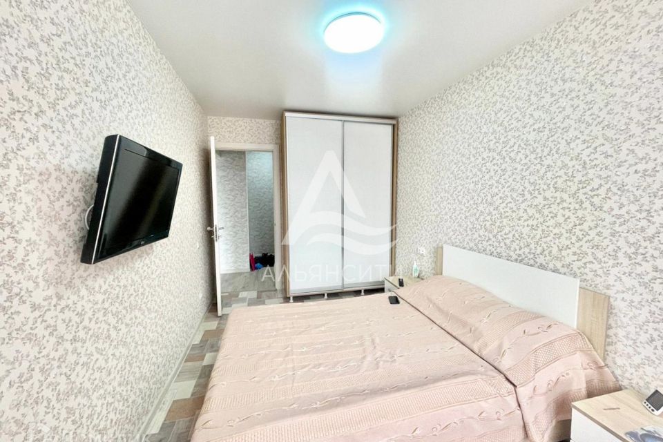 Продаётся 3-комнатная квартира, 57.9 м²