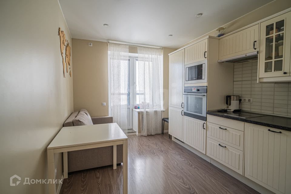 Продаётся 1-комнатная квартира, 38.8 м²