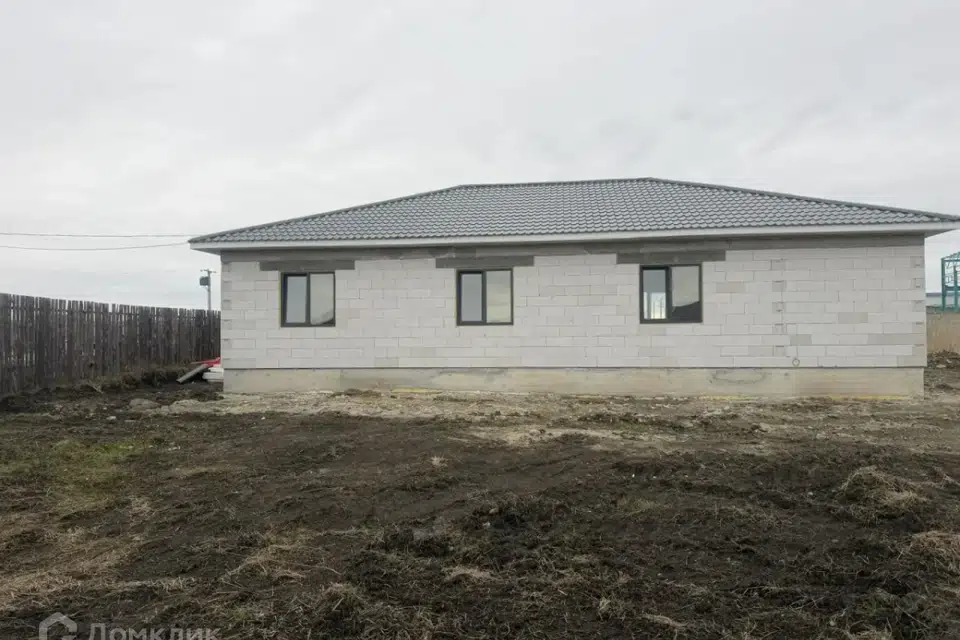 Продаётся 1-этажный дом, 135 м²