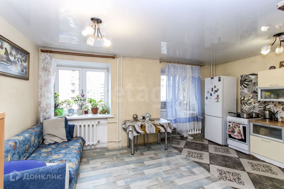 Продаётся 3-комнатная квартира, 60 м²