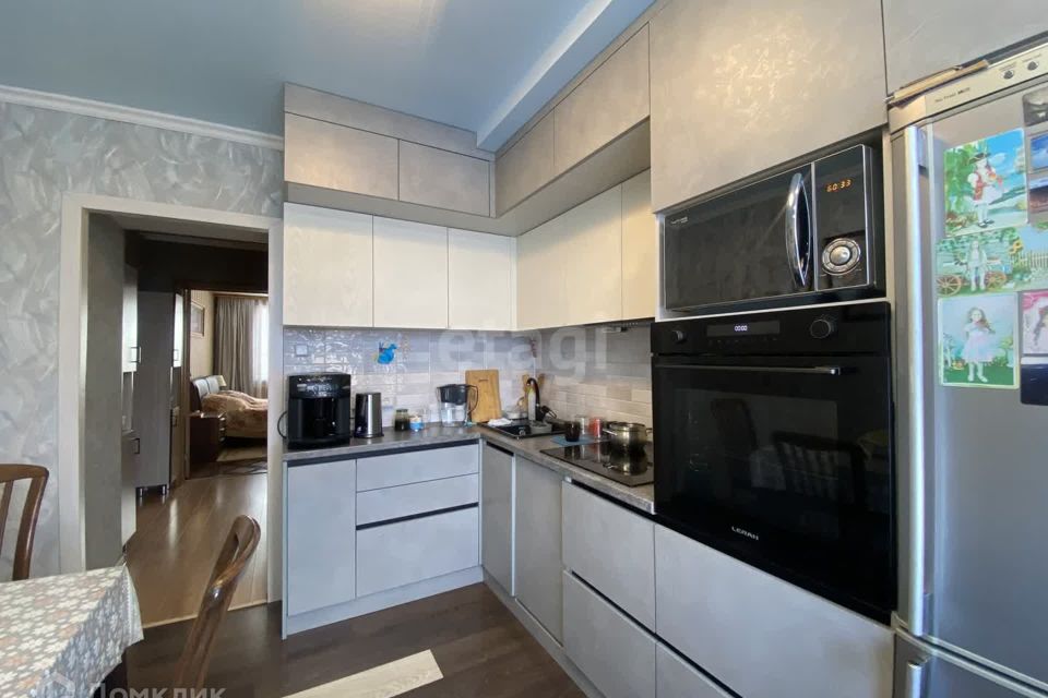 Продаётся 2-комнатная квартира, 53 м²