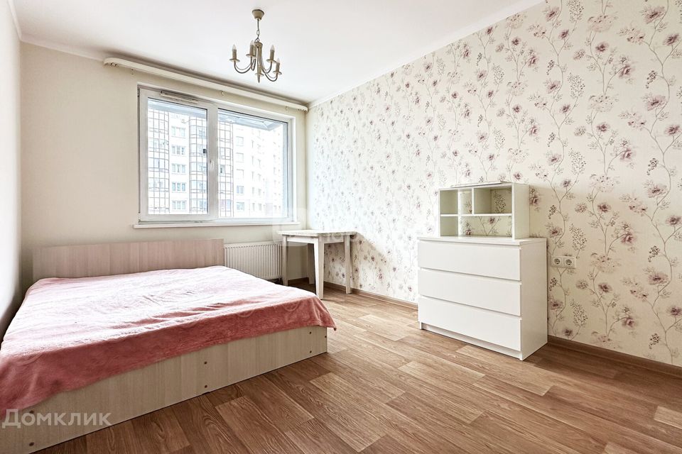 Продаётся 1-комнатная квартира, 43.6 м²