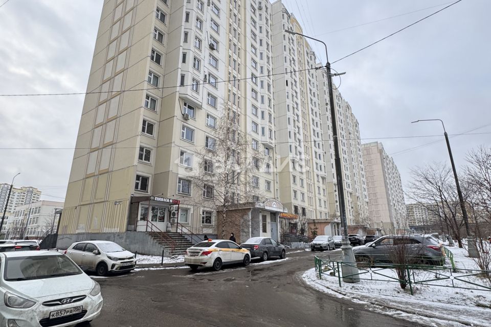 Продаётся 3-комнатная квартира, 77 м²