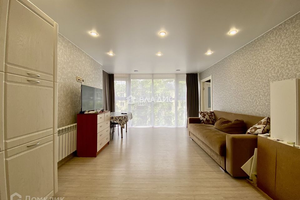 Продаётся 2-комнатная квартира, 69.3 м²