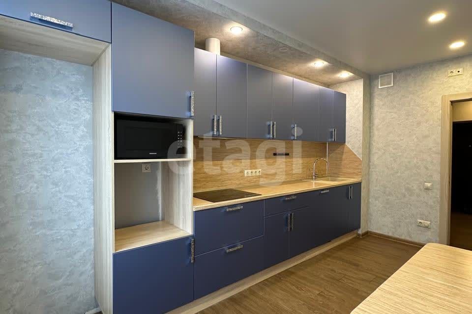 Продаётся 3-комнатная квартира, 68.7 м²