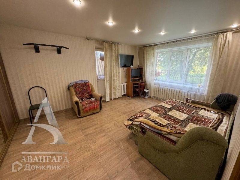 Продаётся 3-комнатная квартира, 59.1 м²