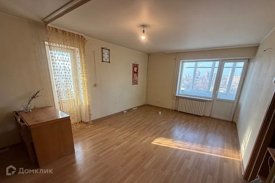 Продаётся 1-комнатная квартира, 43 м²