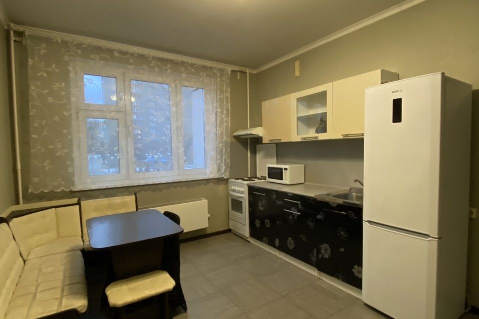 Продаётся 2-комнатная квартира, 58.4 м²