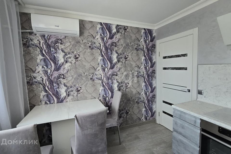 Продаётся 3-комнатная квартира, 79 м²