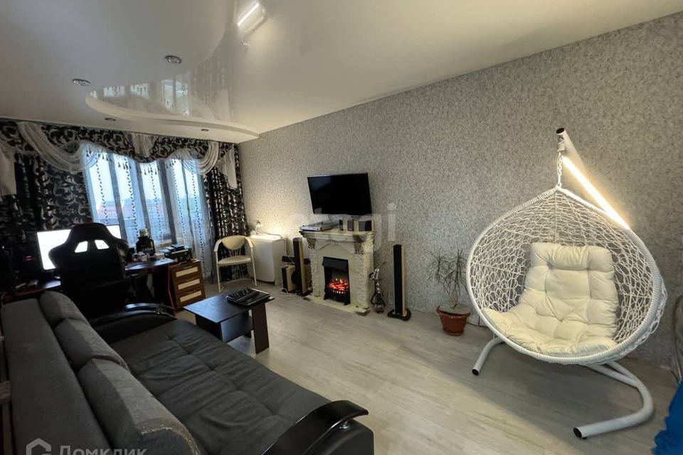 Продаётся 3-комнатная квартира, 59.5 м²