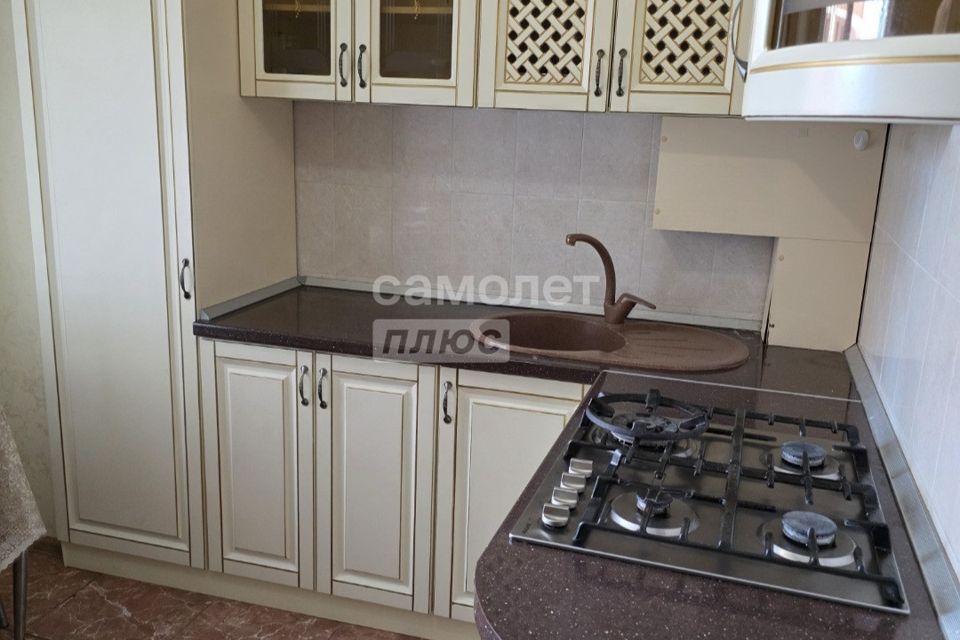 Сдаётся 3-комнатная квартира, 96 м²