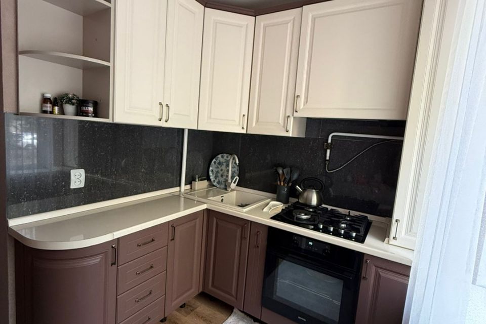 Продаётся 2-комнатная квартира, 47.6 м²