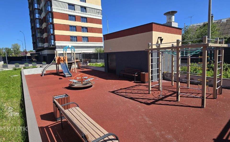 Продаётся 2-комнатная квартира, 75.3 м²