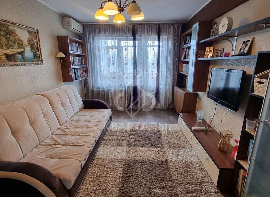 Продаётся 3-комнатная квартира, 63.4 м²