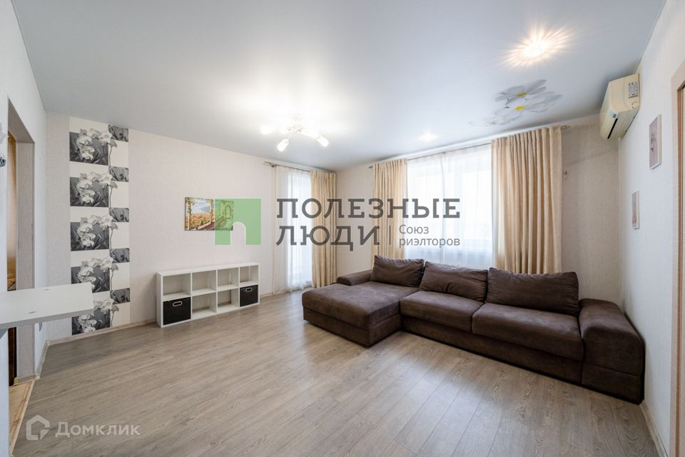 Продаётся 3-комнатная квартира, 89.8 м²