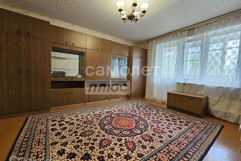 Продаётся 3-комнатная квартира, 72.6 м²