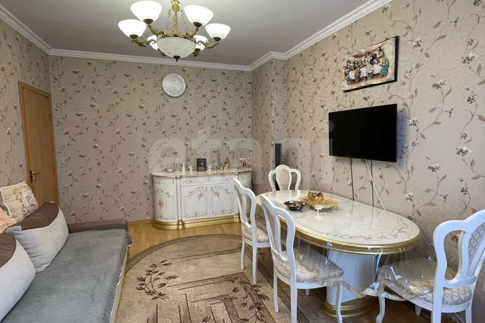 Продаётся 3-комнатная квартира, 57.9 м²