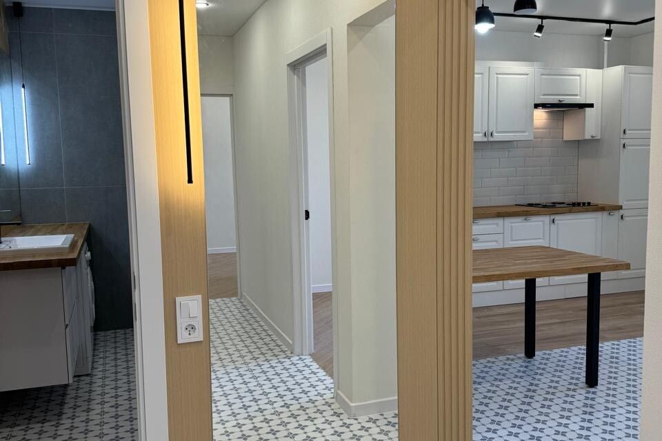 Сдаётся 2-комнатная квартира, 62 м²