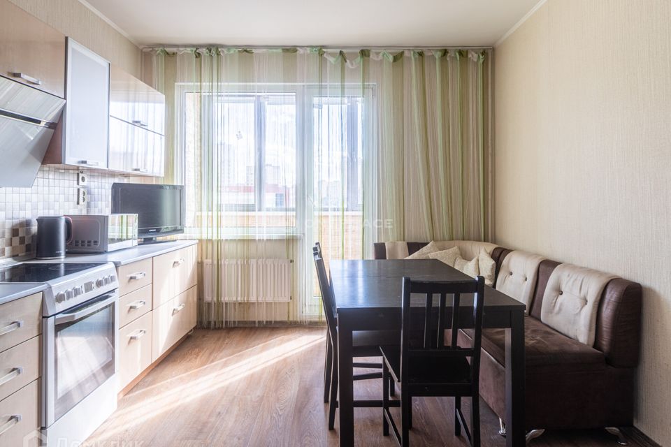 Продаётся 2-комнатная квартира, 68.7 м²