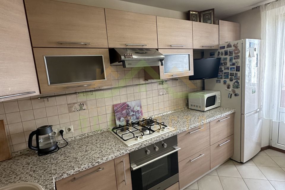 Продаётся 3-комнатная квартира, 64.4 м²